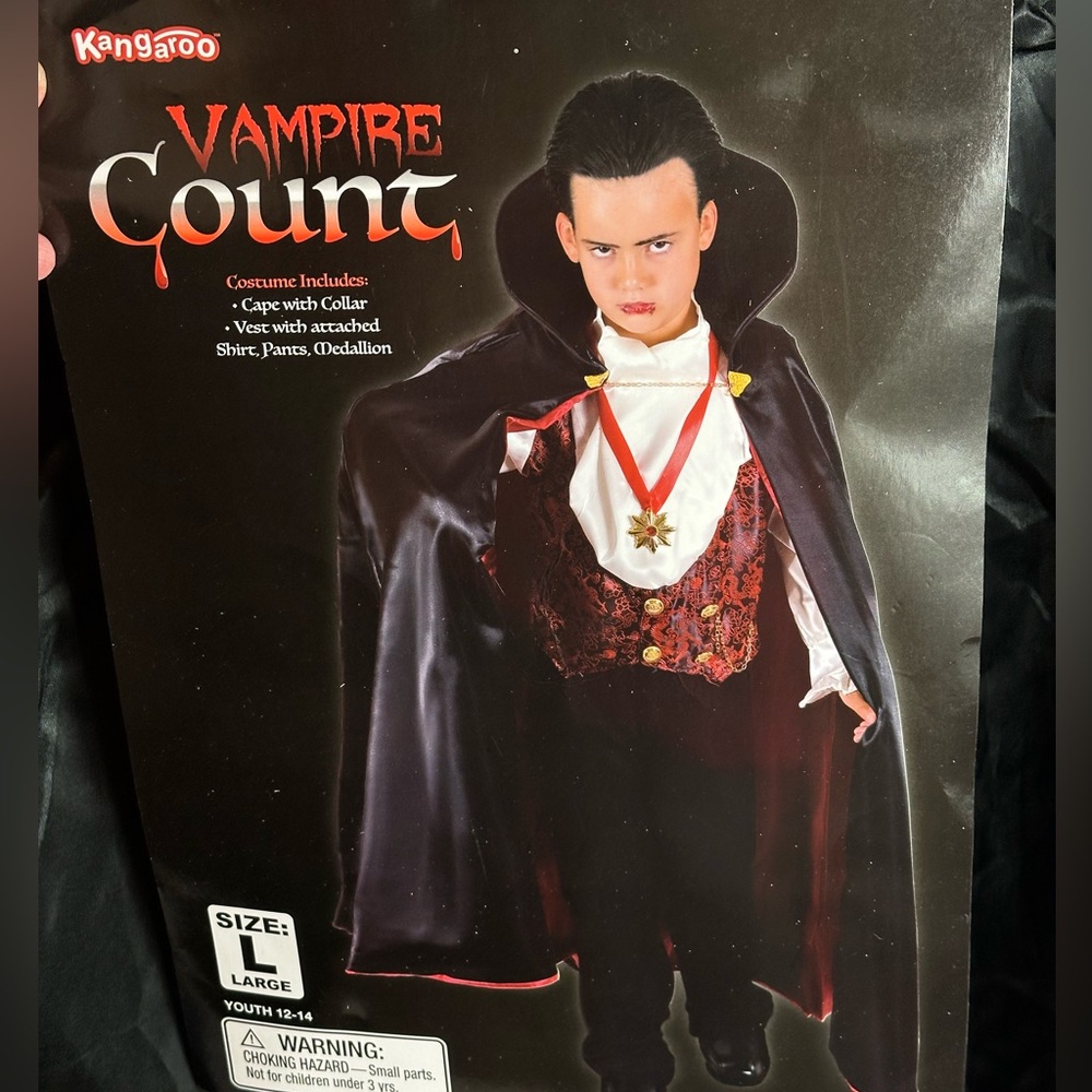kangaroo Vampire Count Kids Costume - Size large 12-14